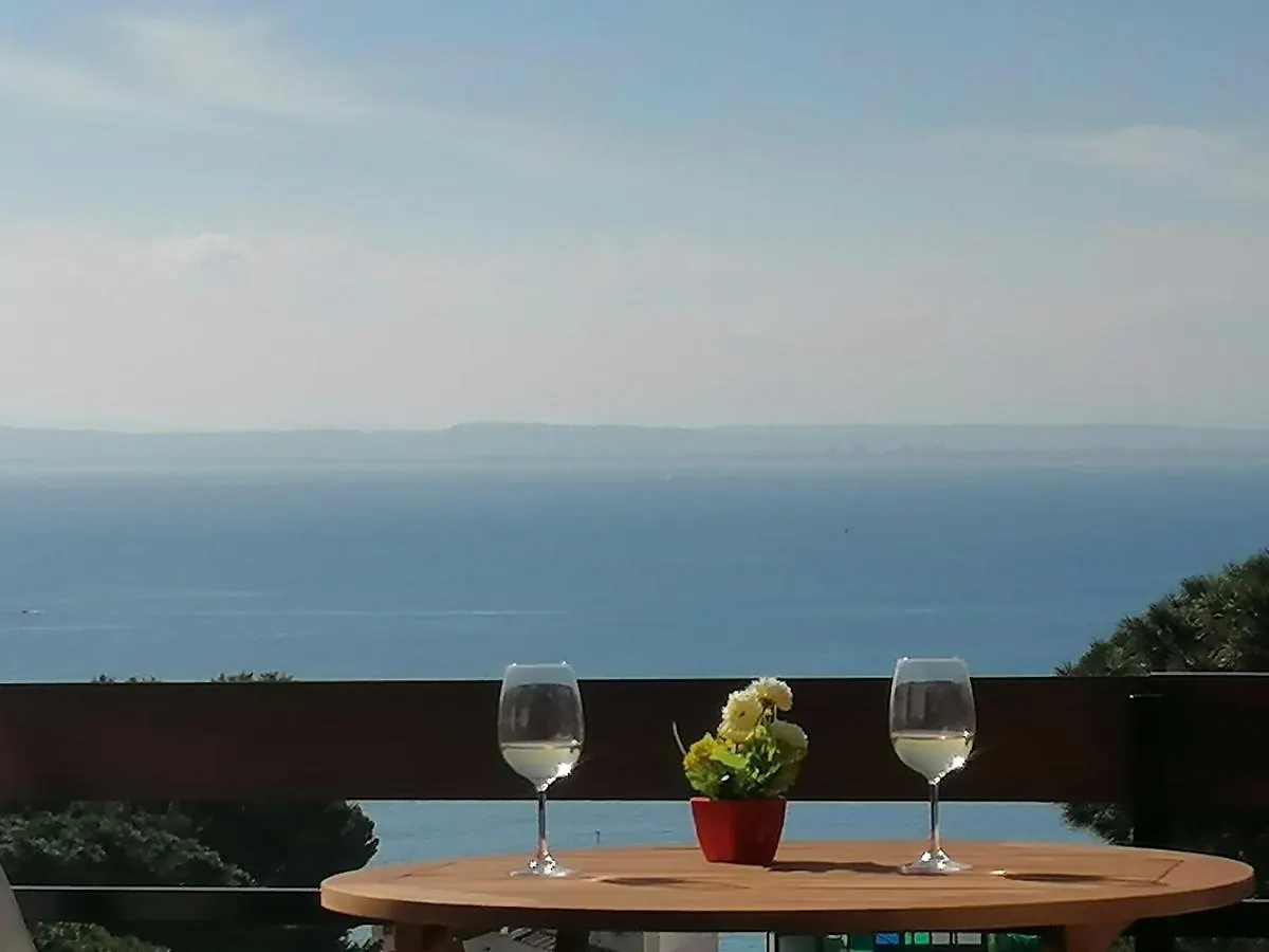 Canyelles Apartament روساس شقة