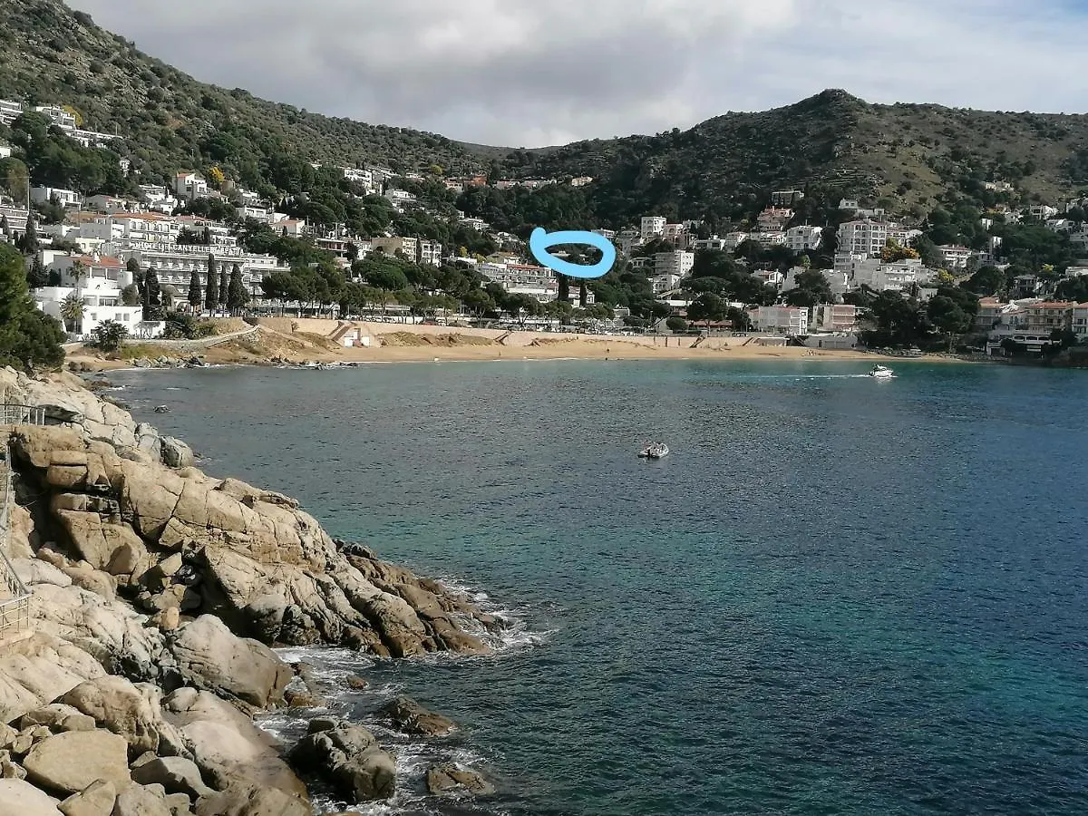 Canyelles Apartament روساس شقة